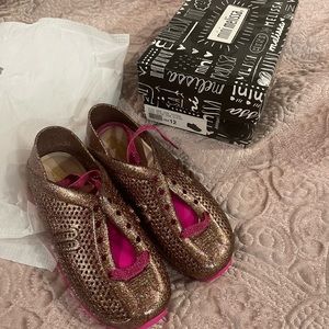 Mini Melissa love pink glitter sneaker NEW with Box and duster!